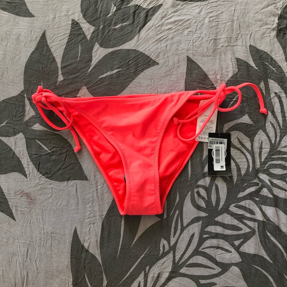 🌸 Volcom bikini bottom with ties 🌸